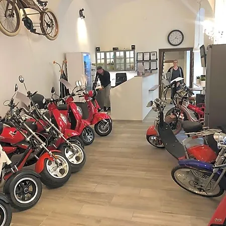 Old Town - Templova 4*