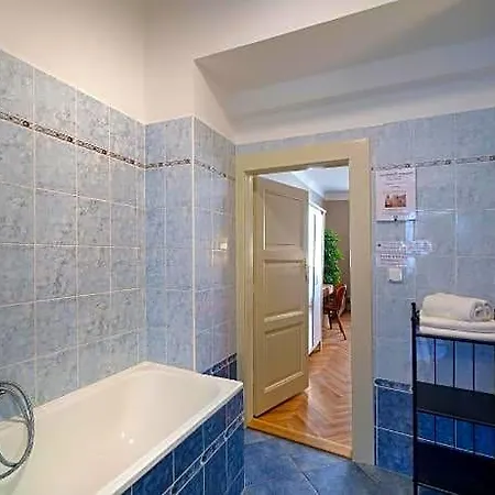 Hotel Old Town - Templova 4*
